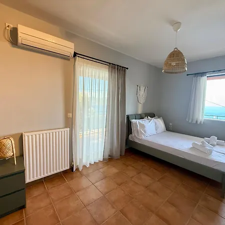 Veranda Blue Ferienhaus Nikiana